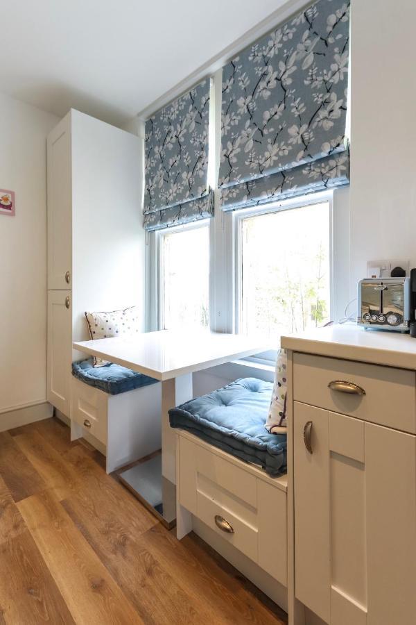 Bright Modern Two Bed With Parking Apartment Bristol Bagian luar foto